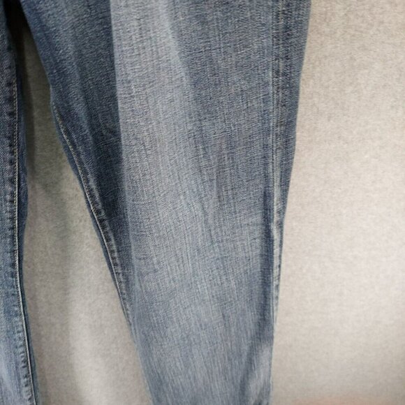 Men's 34x34 Carbon Regular Distressed Washed  Blue Jeans  Actual 34x32 5 Pocket - Picture 6 of 16